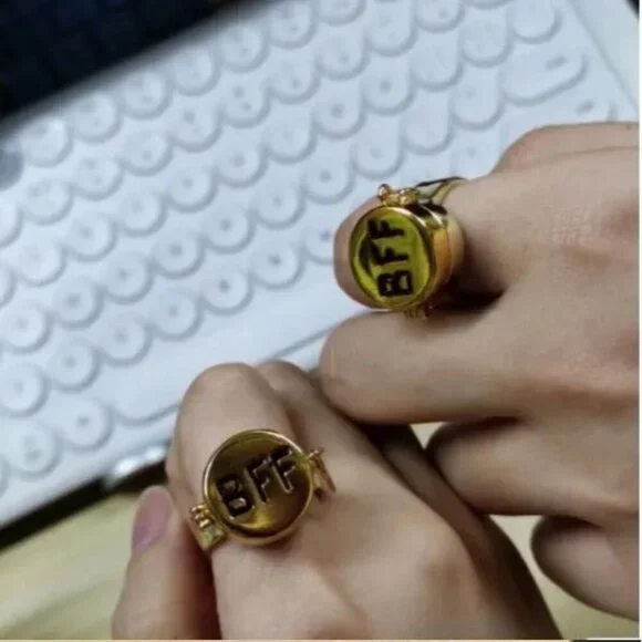 2 SpongeBob & Patrick Best Friends Forever BFF Ring Women Girls Ring Jewelry - Picture 4 of 15